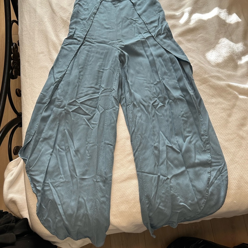 Beach Flowy Blue Wide-Leg Pants
